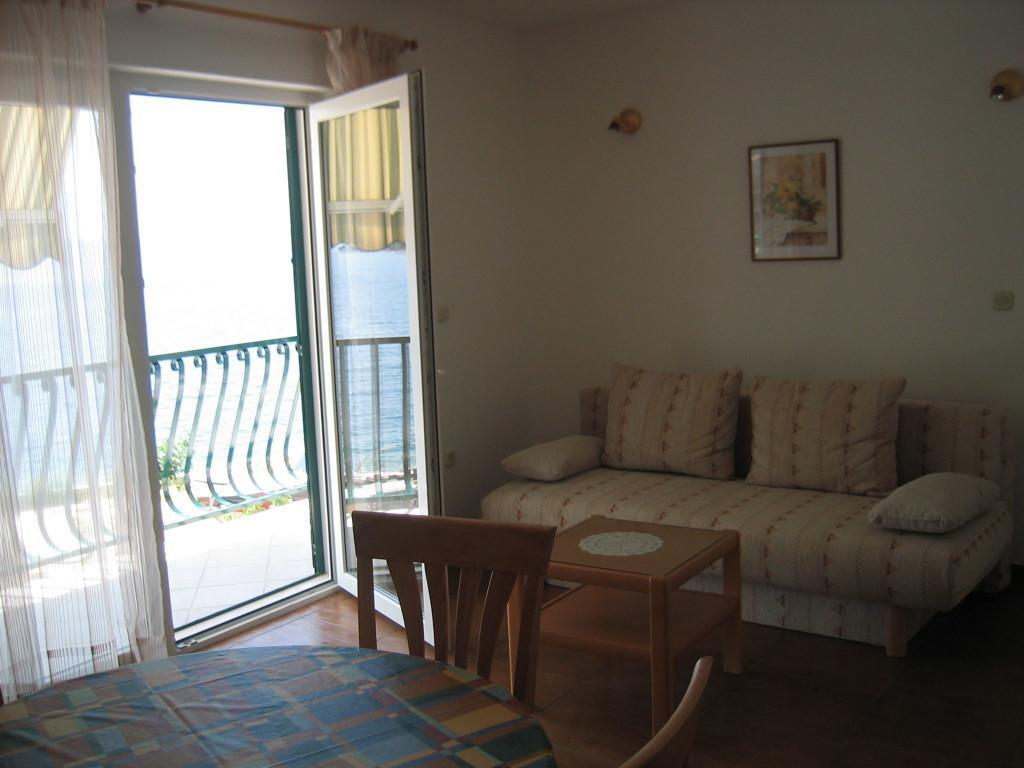 Apartments Waterfront Ivan ポドゥゴラ 部屋 写真