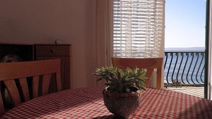 Apartments Waterfront Ivan ポドゥゴラ 部屋 写真